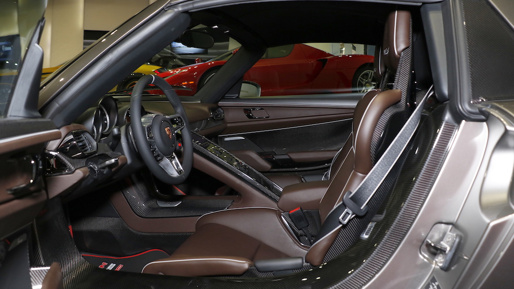 Alain Class Motors | PORSCHE 918 Spyder