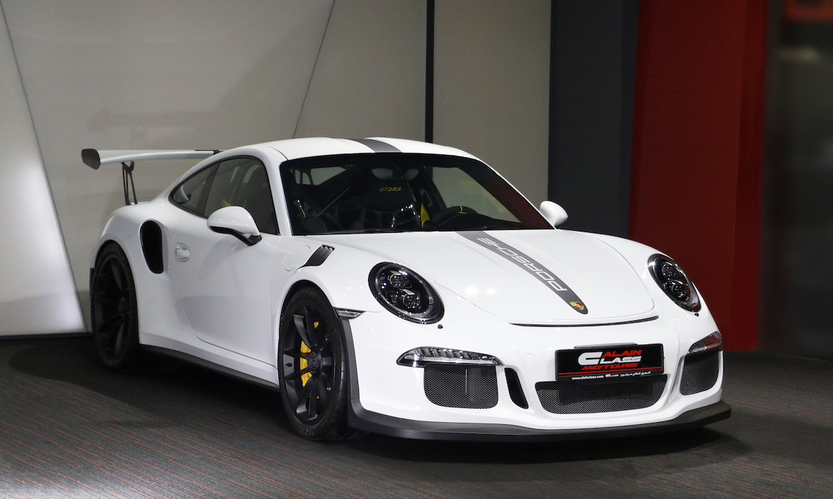 PORSCHE 911 GT3 RS