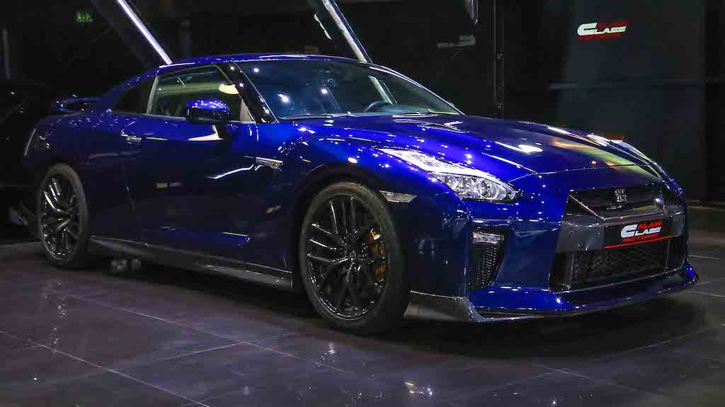 NISSAN GT-R