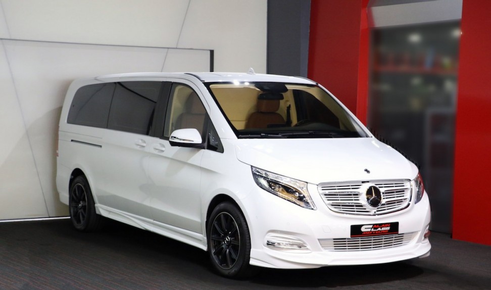 Mercedes-Benz V-Class – Beige/Brown with Wood