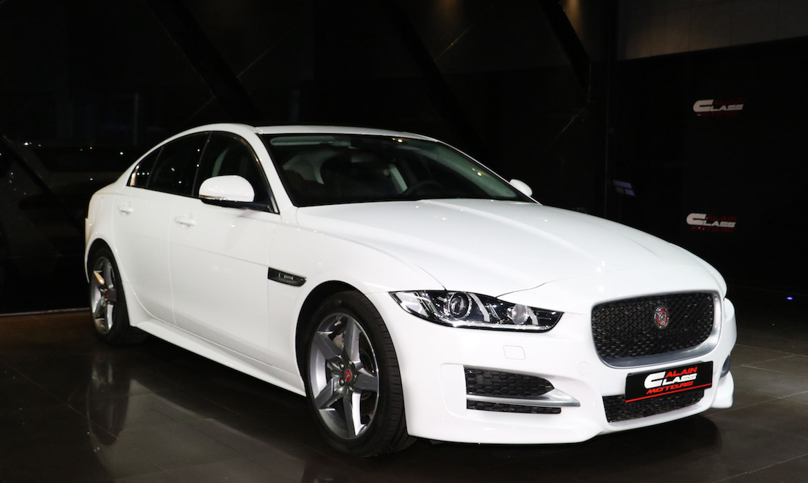 JAGUAR XE R-Sport 2.0T