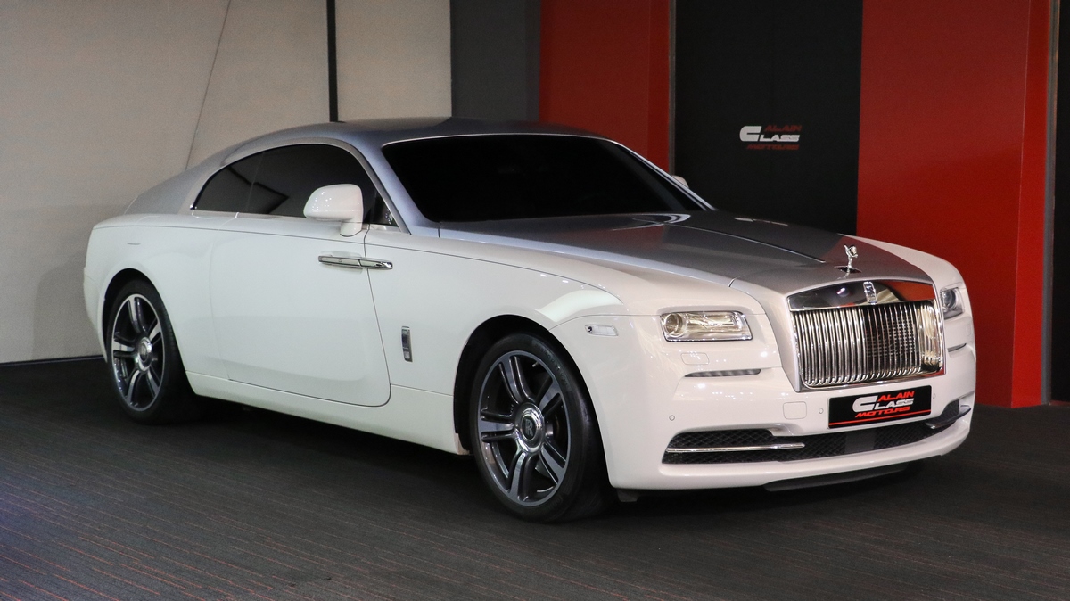 Used Silver RollsRoyce Wraith Cars For Sale  AutoTrader UK