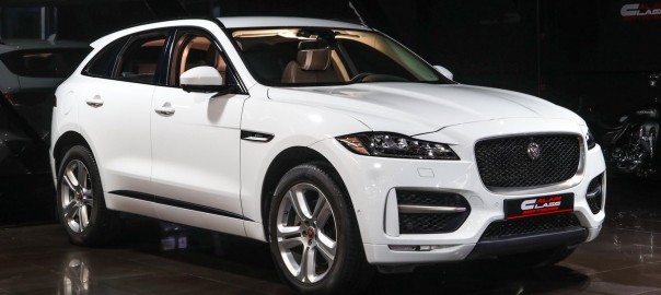 2018 Jaguar F-Pace 3.0D R-Sport #WHITE # 44070 (1)