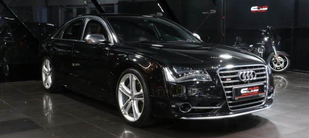 2014 Audi S8 #BLACK # 5893 (1)