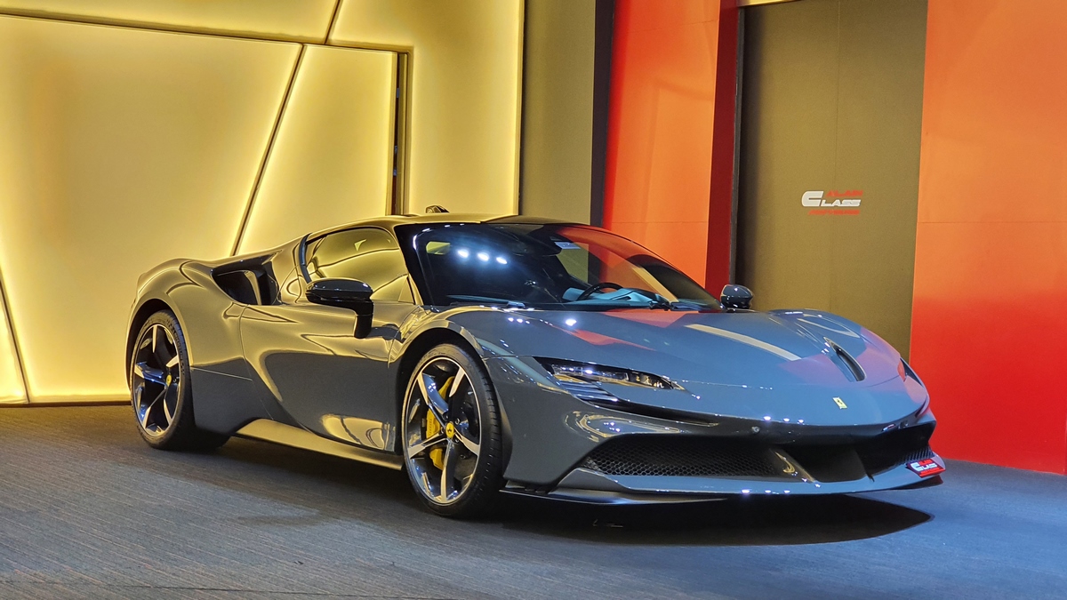 Ferrari SF90 Stradale