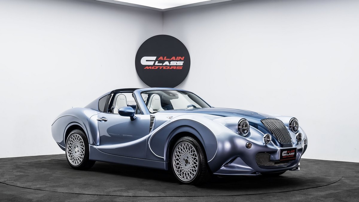 Hurtan Grand Albaycin – Unit 1 of United Arab Emirates series