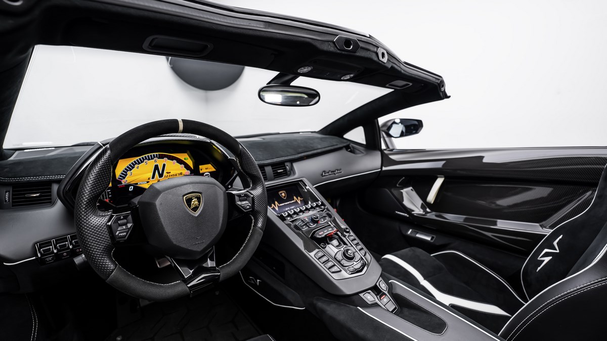 Alain Class Motors | Lamborghini Aventador LP 750-4 SV Roadster