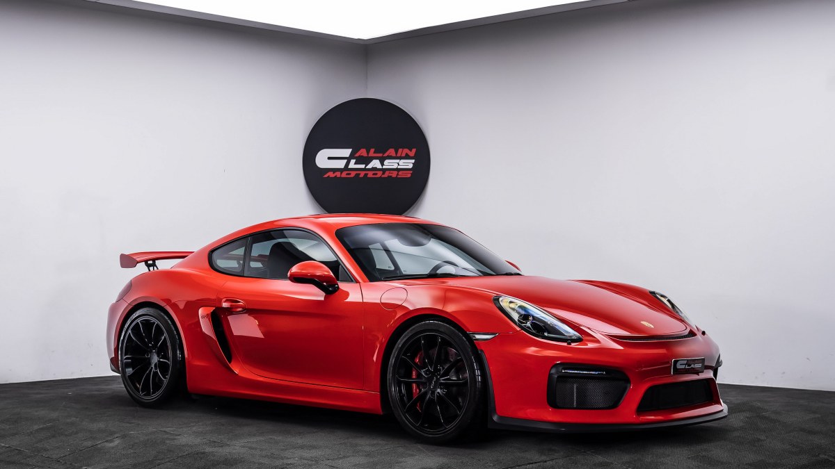 Porsche Cayman GT4