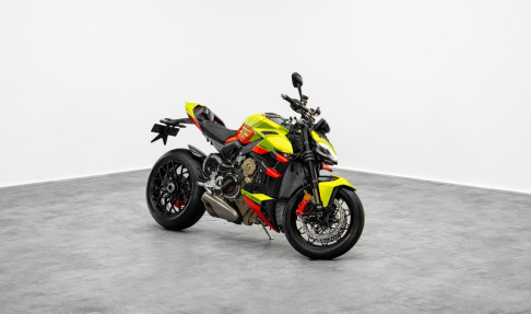 Ducati Streetfighter V4 Lamborghini 1 of 630