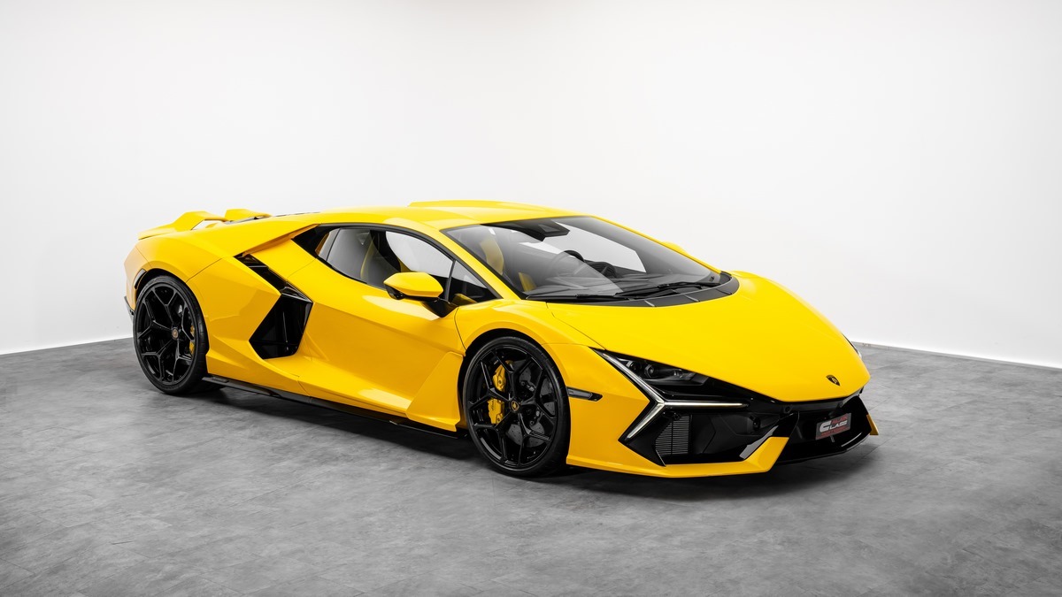 Lamborghini Revuelto