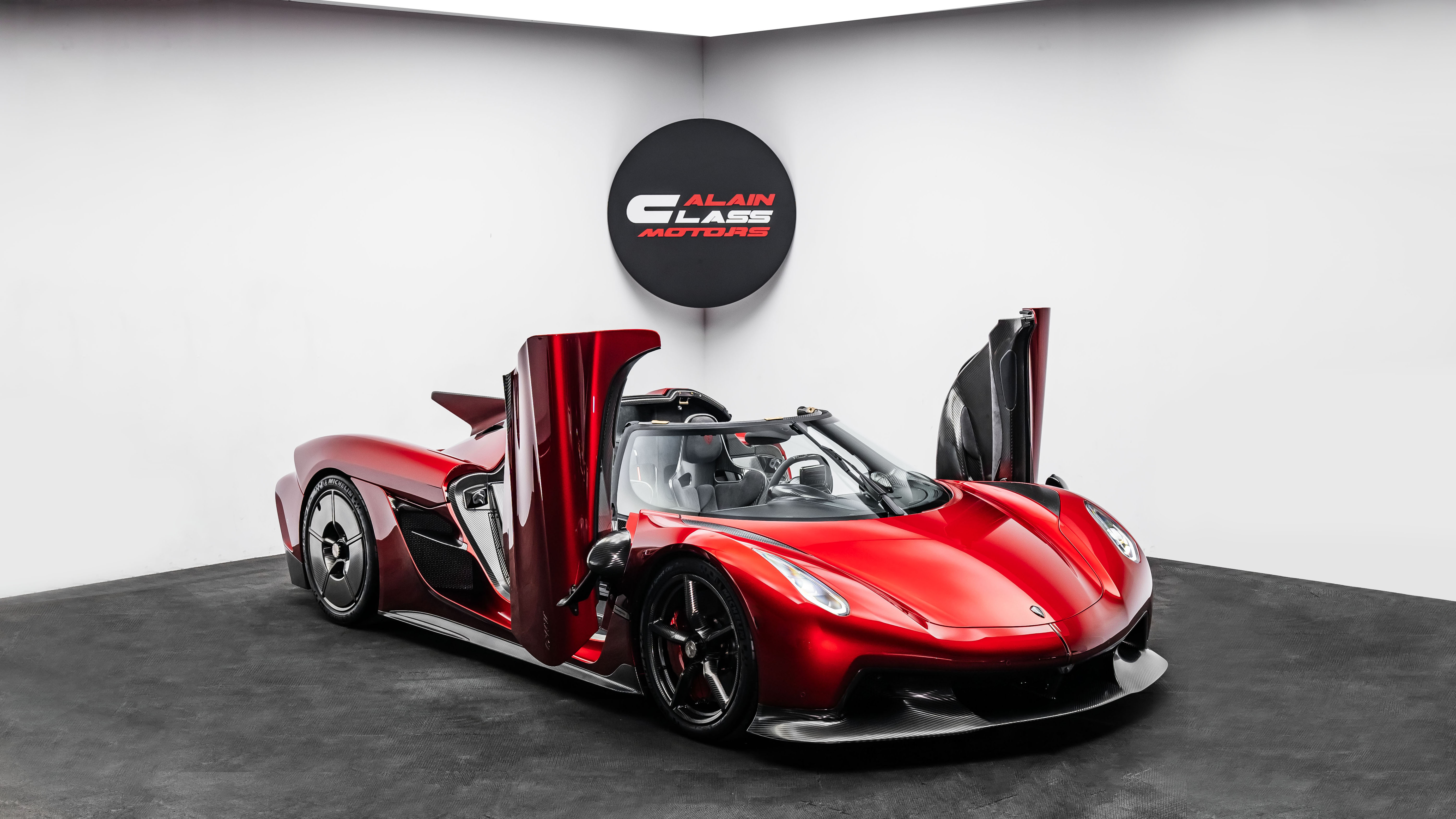 Koenigsegg オーナーノベルティ クリスマス Beats Fit Pro Koenigsegg Beats Fit Pro Wireless Earnuds Special Edition