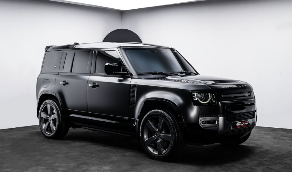 Land Rover Defender V8 Edition P525