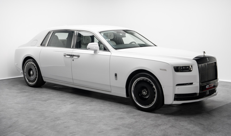 Rolls-Royce Phantom EWB
