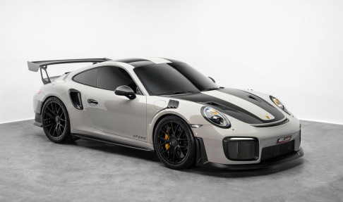 Porsche 911 GT2 RS