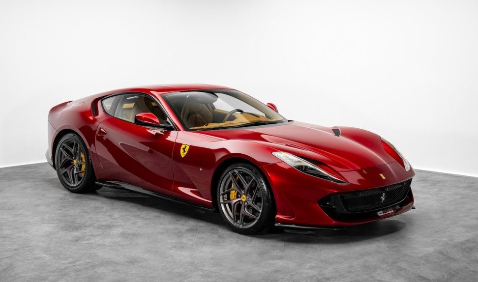Ferrari 812 Superfast Tailor Made