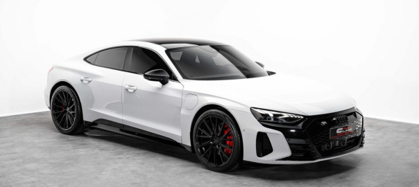 2023 Audi e-tron GT RS # White # 4403 (2)