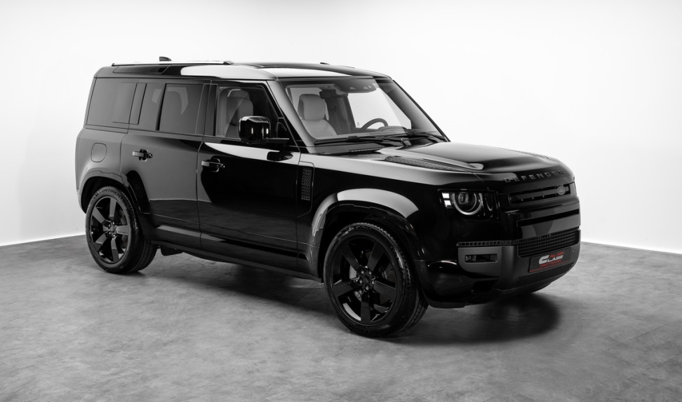 Land Rover Defender X-Dynamic HSE P400e