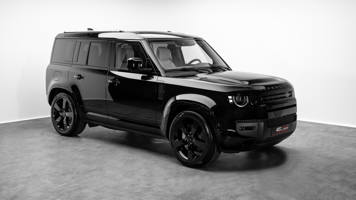 Land Rover Defender X-Dynamic HSE P400e