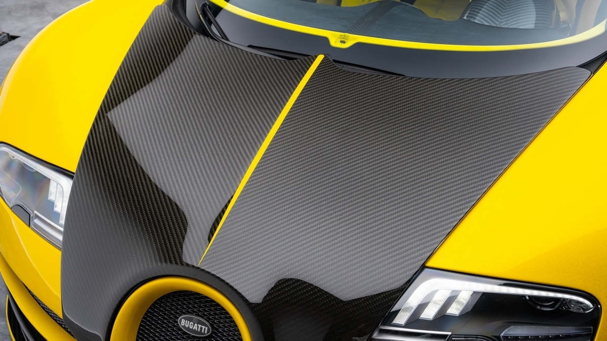 Bugatti Veyron Oakley Design