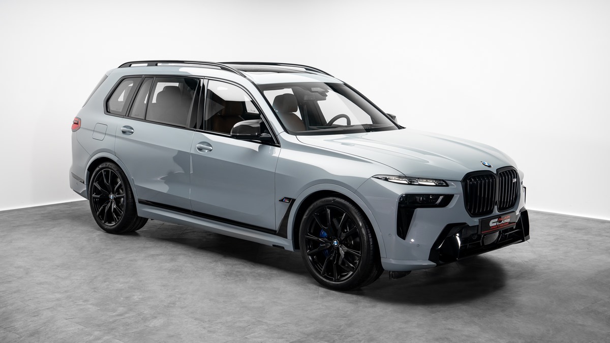 BMW X7 M60i