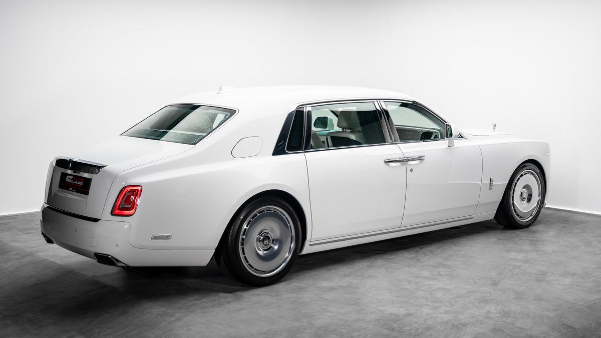 Rolls-Royce Phantom EWB