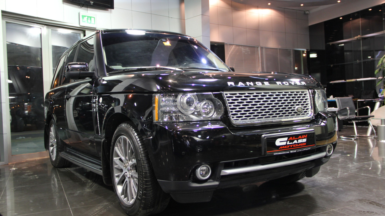 Alain Class Motors | RANGE ROVER Vogue Black Edition